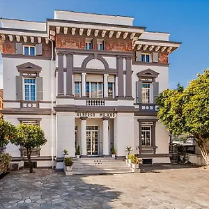 *** Отель Milano Италия