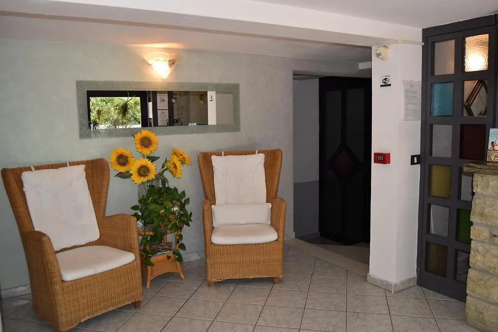 الشقق الفندقية تيرّينْيافي  Orchidea Marina شقة فندقية